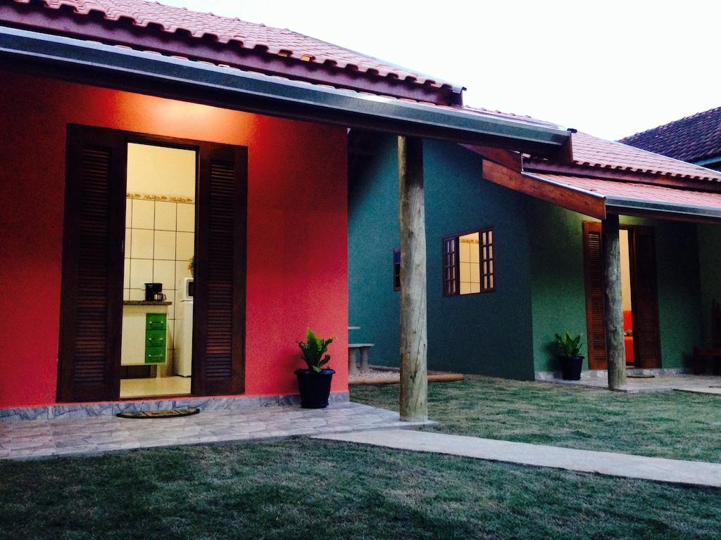 Juquinha Chale Hotel Сао Бенто до Сапукай Стая снимка
